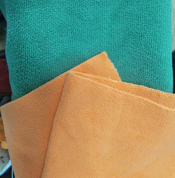 160cm 폭 300gsm 최고 흡수성 Microfiber 청소 피복을 녹색이 되십시오