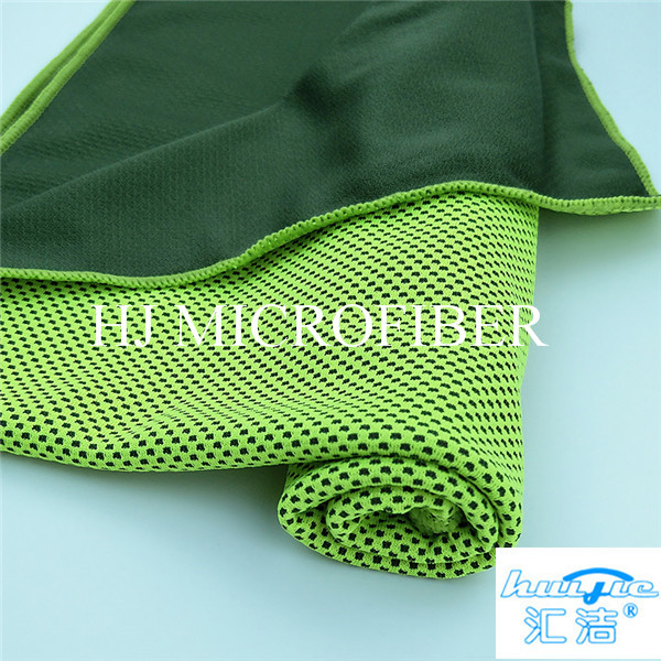 녹색 Microfiber 청소 피복 냉각 수건 Bath & 비치 타올 작은 microfiber 피복