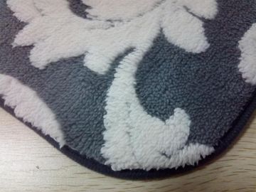 자카드 직물 회색 microfiber 발닦는 매트 40*60 microfiber 핵심 거품 목욕탕 반대로 미끄럼 고무